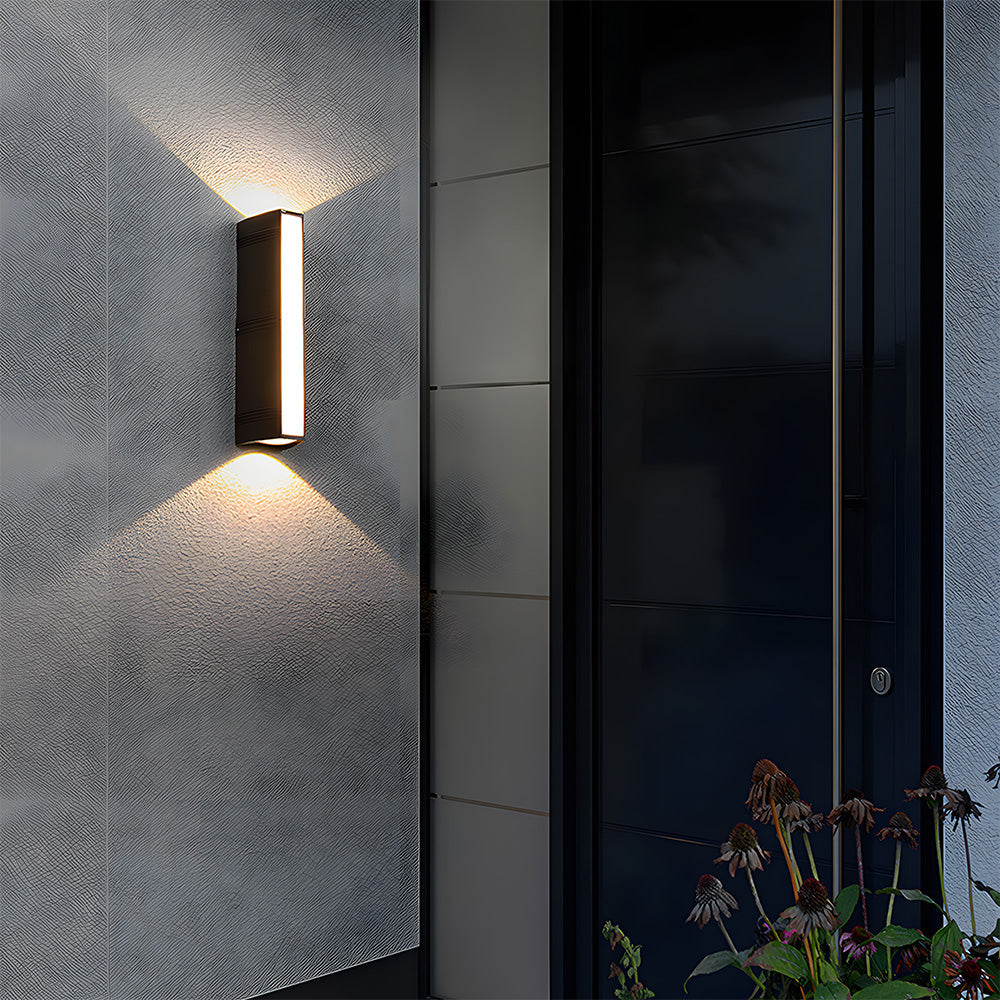 Outdoor Wall Light – Aluminum and Acrylic – Height: 8.3 inches – Waterproof LED for Gardens and Entryways 0