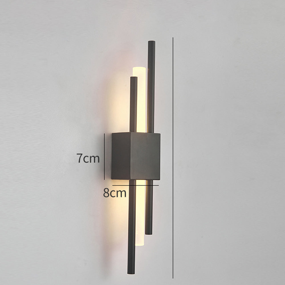 Wall Sconce – Black and Gold Finish – Height: 19.7 inches – Modern Lighting for Living Room or Bedroom 4